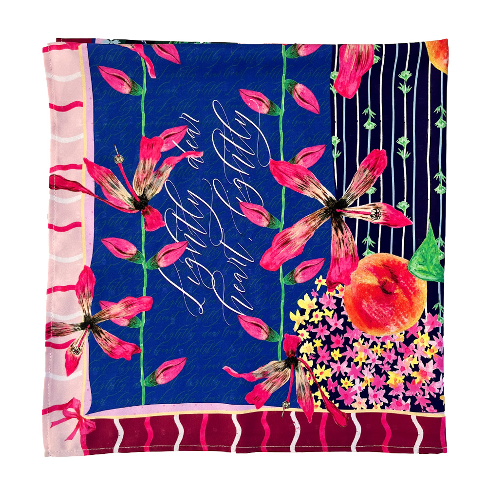 ec-x-m-scarf-side-2